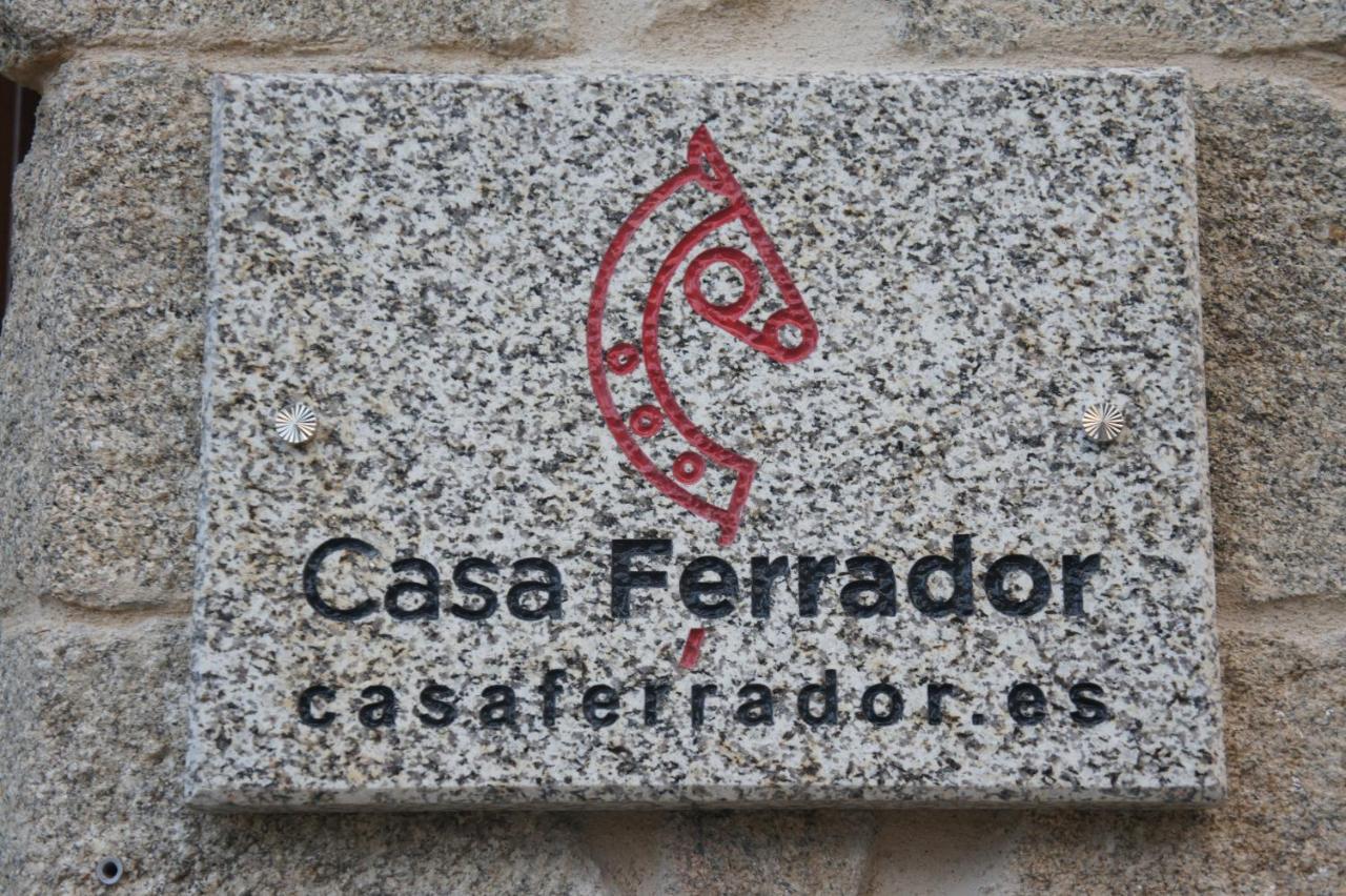 Апартаменты O Muino Casa Ferrador Ribeira Sacra Barantes Экстерьер фото