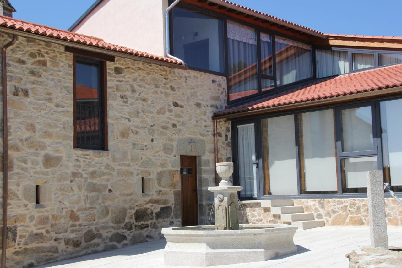Апартаменты O Muino Casa Ferrador Ribeira Sacra Barantes Экстерьер фото