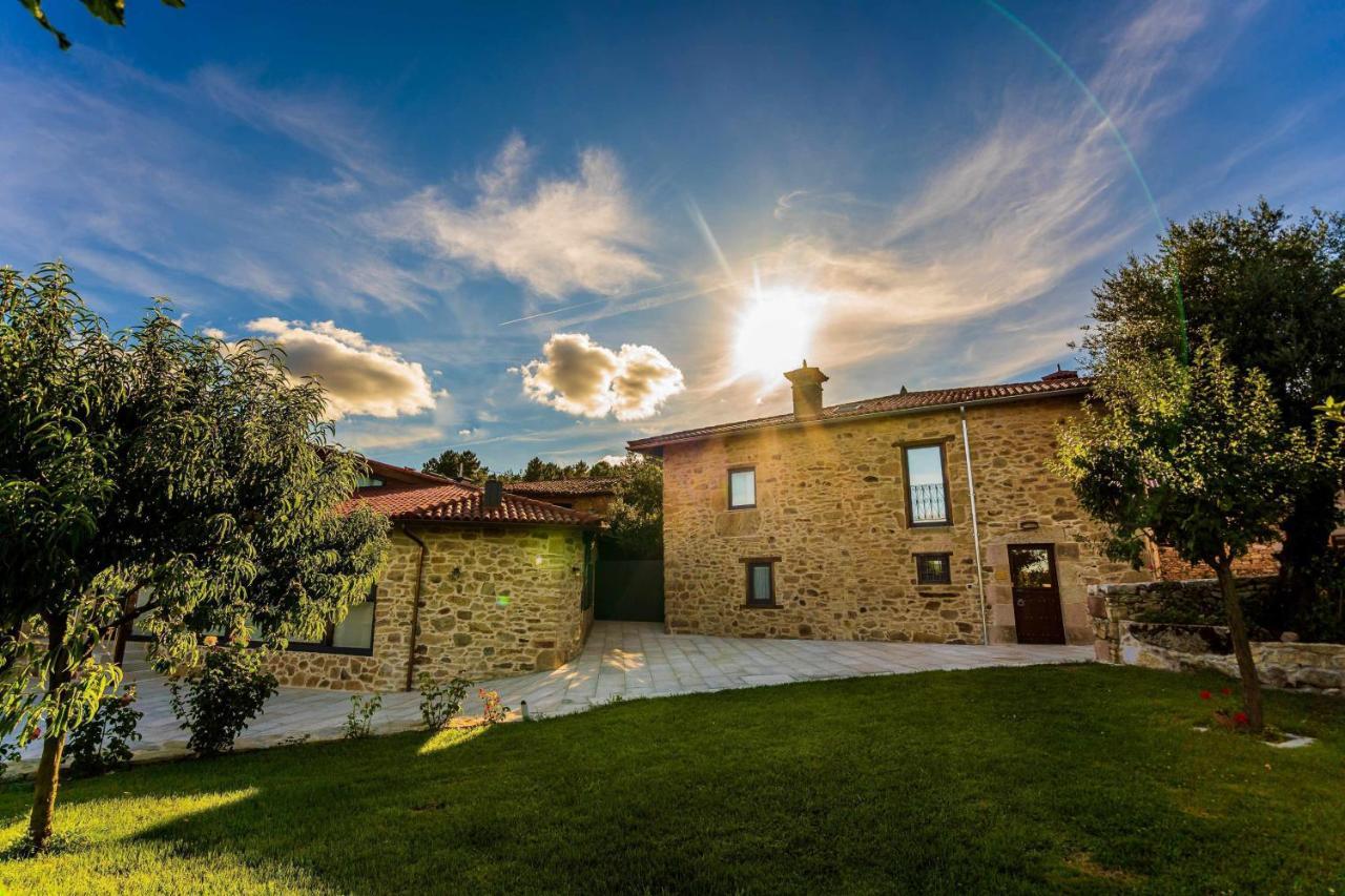 Апартаменты O Muino Casa Ferrador Ribeira Sacra Barantes Экстерьер фото